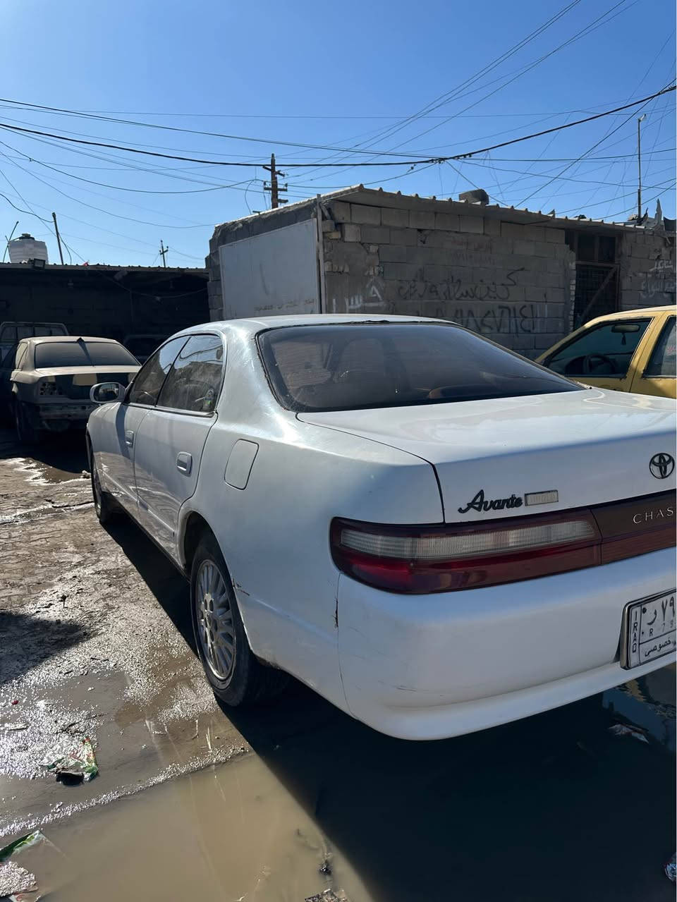 السلام عليكم شيزر نفخ مديل 1996 السيارة مكفولة كص ونقل وضربة قوية السيارة جاهزة محرك كير عليها ادامة نوزلات بلكات فيت بم ستوني  ملكط خياساتها عوزها صبغ الرباع السيارة مسستمة  مكفولة من الصبغ سنوية منتهية بل ٢٠٢١ السيارة عدنة بيها وكالة عامة احنه نحولك شوكت متحب حدادية امامية ستوني نافضها بيها بس الخلفيه تعبانة الكهربائيات كلها شغالة شاشة سستم سماعات عنواني  البصرة المشراك الجديد *********** البصرة, العراق
