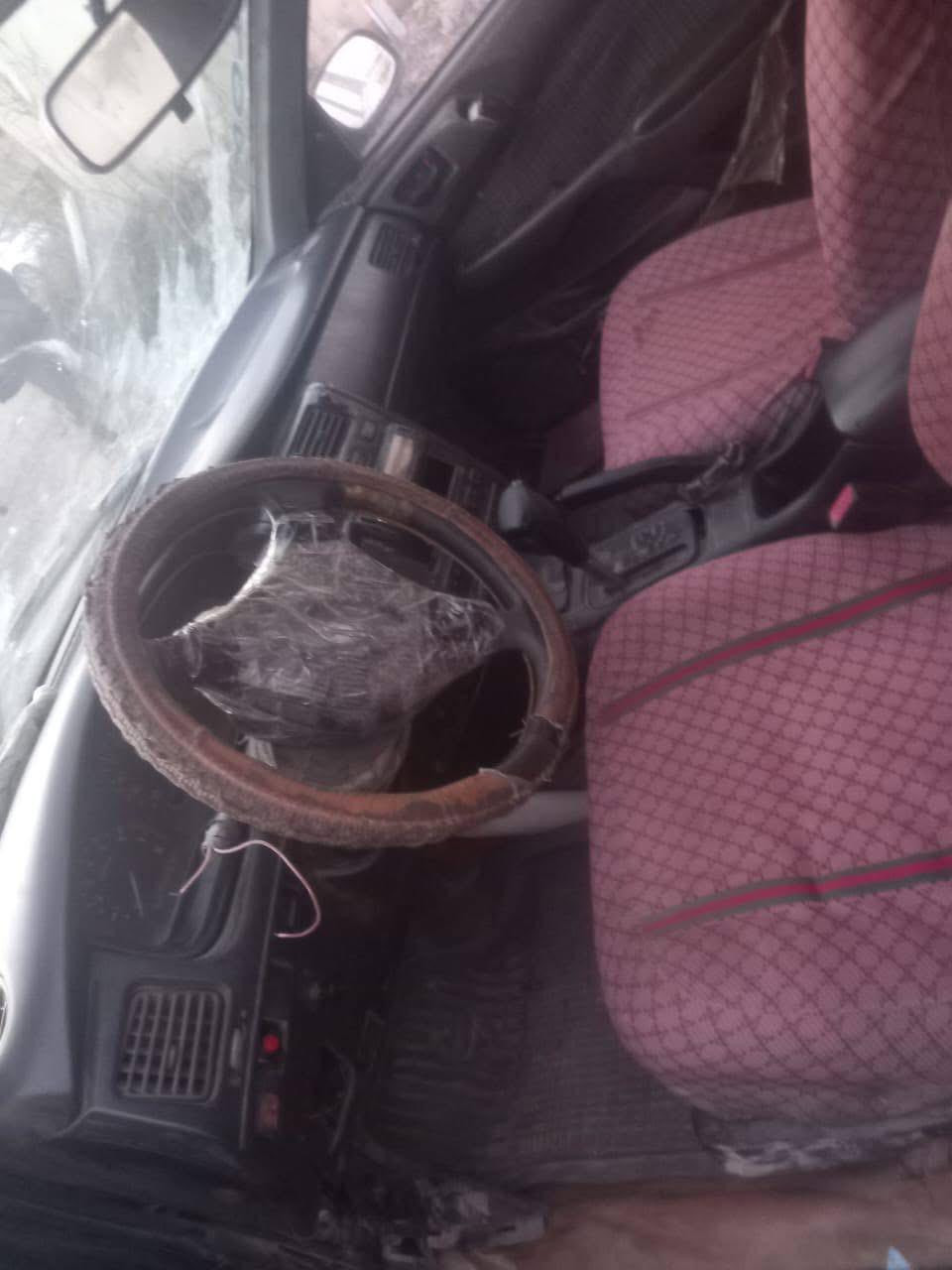 السلام عليكم
سيارة فرخ بطه للبيع مسجله فحص بغداد

راعيهه بالشرگاط السعر 18 وبيها مجال

***********
