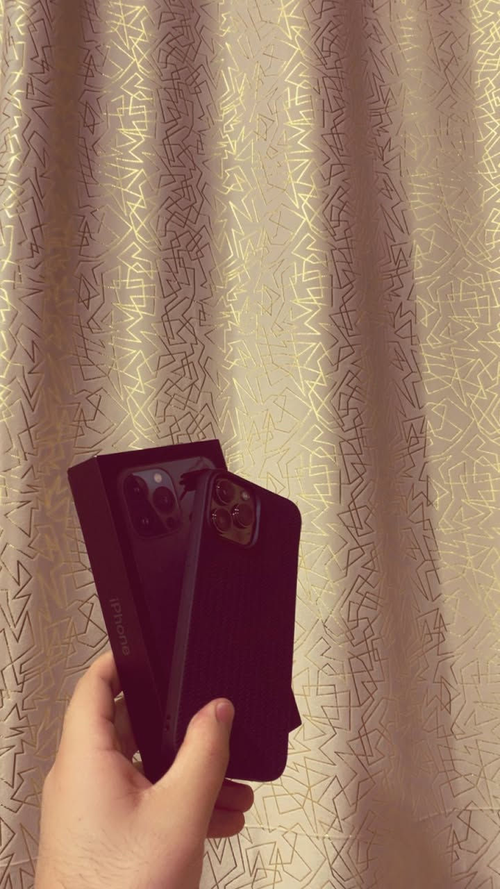 ايفون 13 برو ماكس كفاله وين متريد افحص                  الجهاز مامفتوح ولا ملعوب بي ولا معلايه بطاريته 
ذاكره 256 
بطاريه 94 
ويا فقط كفرين وكارتونه 
رقمي واتساب *********** 
الشريحه ***********
سعر جهاز 710 وبي مجال قليل حك جيه 
مكاني بصره مراوس اراوس شنو عندك اراوس من 11 ونته صاعد
