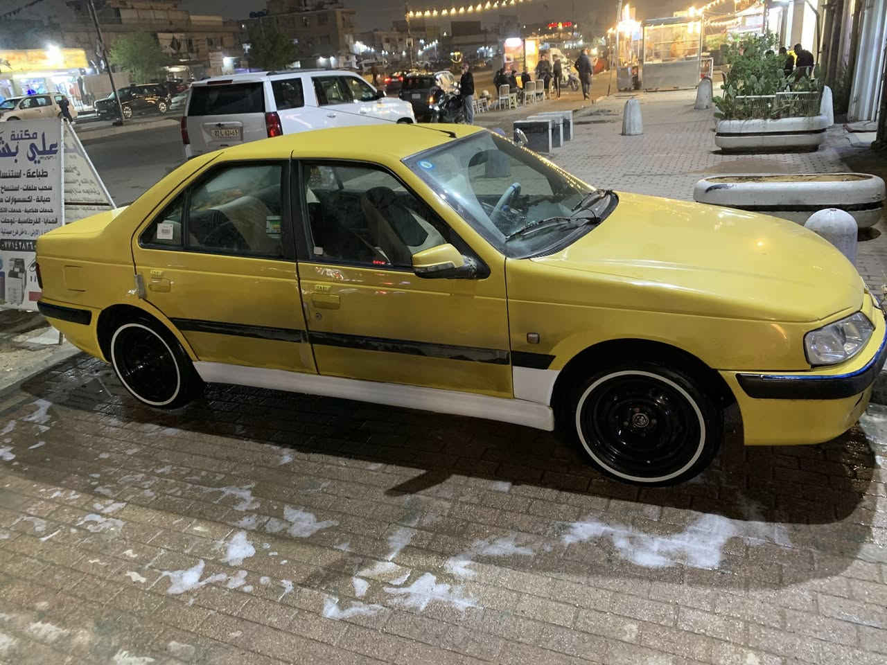 للبيع او للمراوس السلام عليكم بيجو بارص 15 بسمي رقم نكليزي كلشي بيه جديد  السياره حلوى وخير من الله السعر 43 وبيه مجال جداً بسيط ممتواجد بلفيس اتصل ***********
