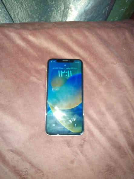 سلام عليكم شباب ايفون x عادي مبدل شاشه و بطارية فقط السعر 125 ***********فقط تصال مابي واتساب مكاني بغداد مدينة الصدر

