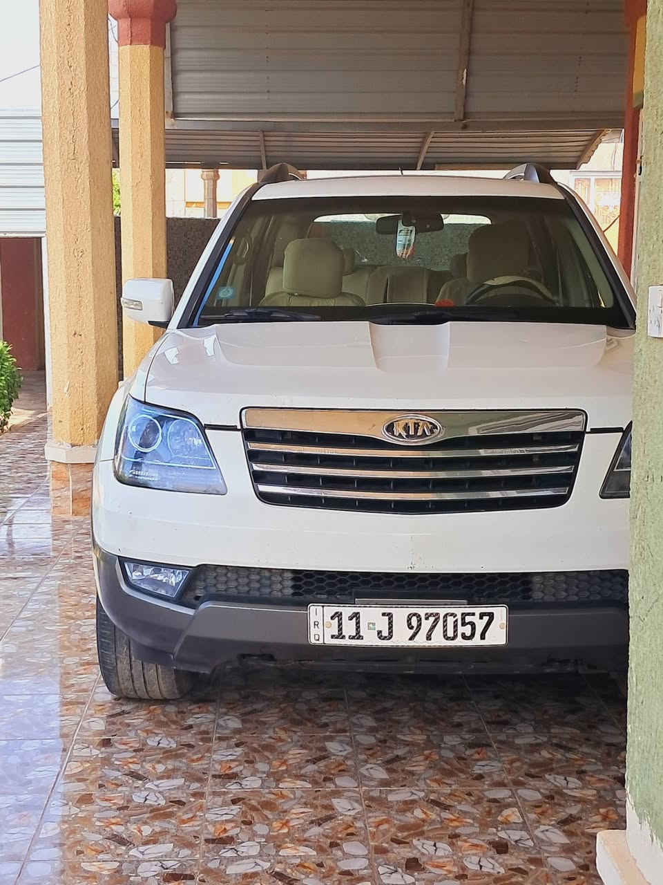 السلام وعليكم كيامهافي للبيع
موديل 2012
بصمه 
كشن كهرباء
مكفوله 
فقط باب السائق بارد
تخم تاير
كشنات جلد
فتحه
مكفول كير ومحرك
السعر 150 
***********
