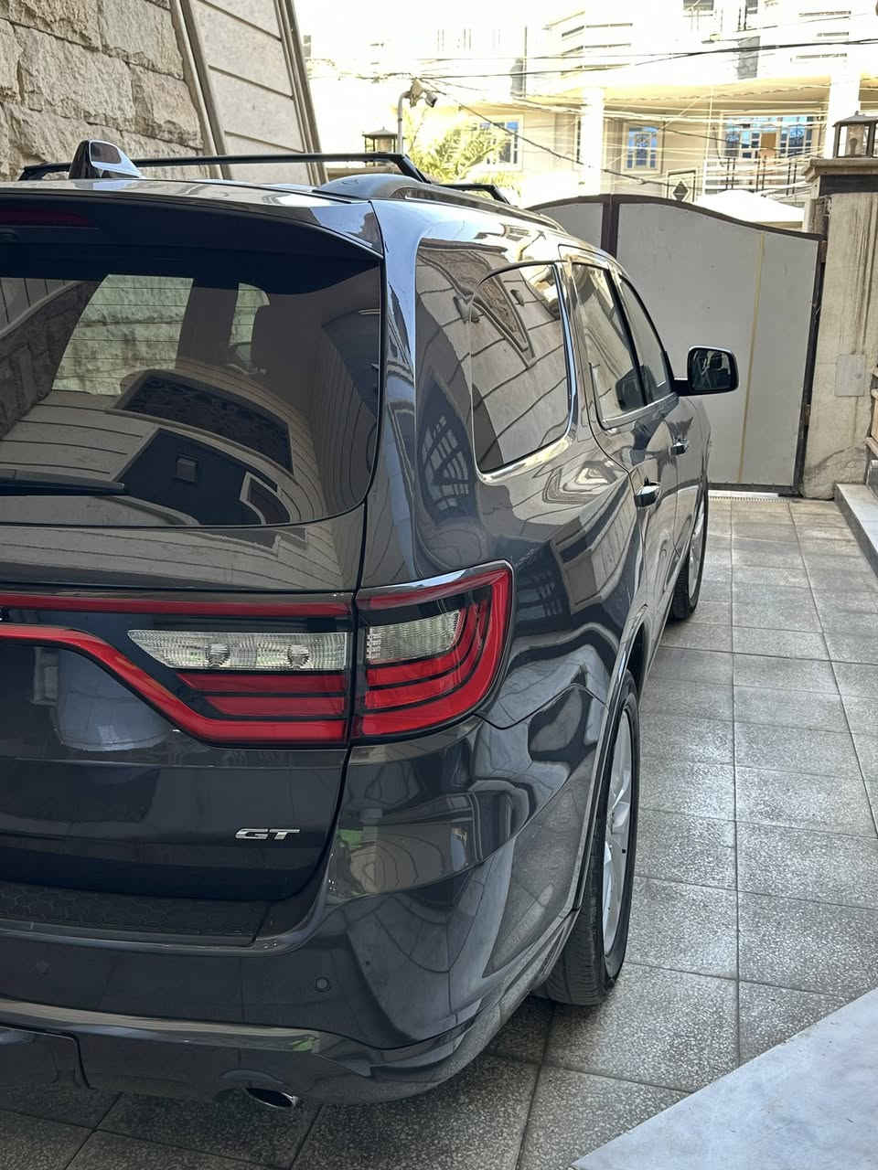 بسم الله الرحمن الرحيم
دوج دورانكو 2024 🔥
فول مواصفات 🩶
حادثها قطعتين جاملغ خلفي و باب خلف السايق فقط
محرك 3600cc  V6
سيارة مابيها اي نقص وجاهزة من كلشي 
ماشي ٤٠ ميل  
مكانها بغداد
وسعرها جدا مناسب ❤️‍🔥
***********
