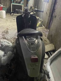 كلاسك للبيع نقص بس قمجي سكليتر سعرهه 150وبي مجال 07780256088