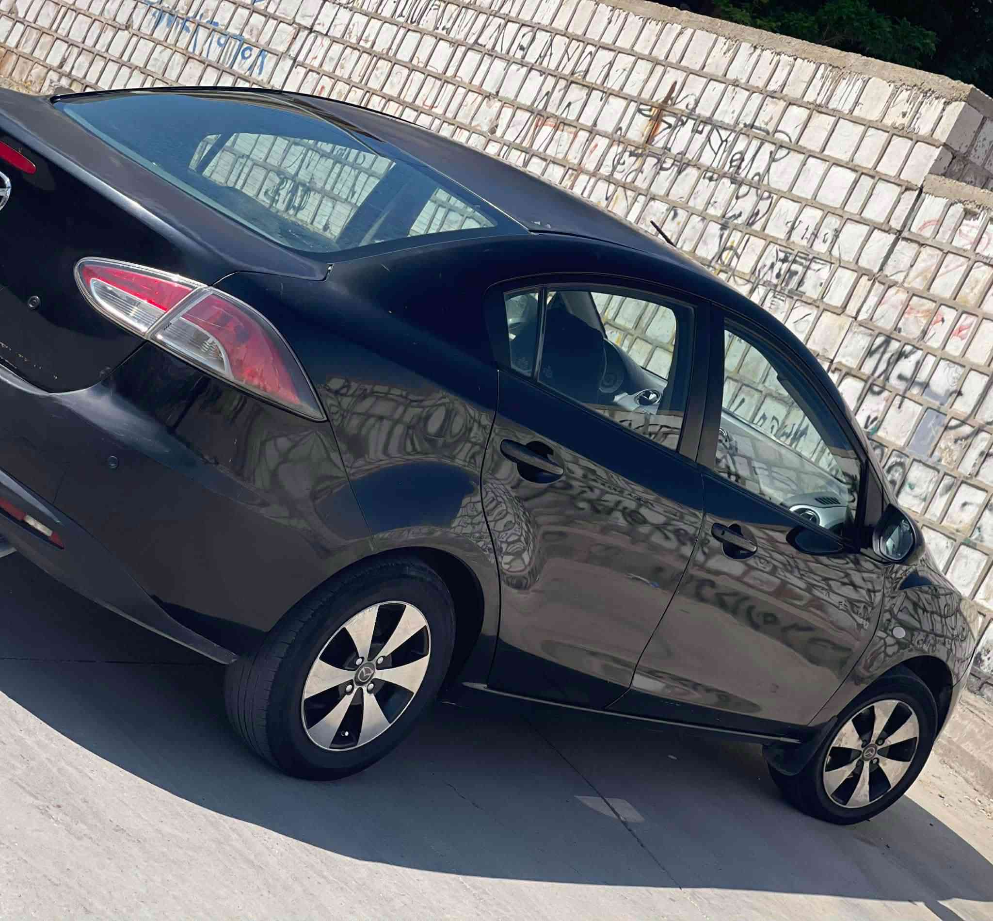 ‎مازدا ۲  mazda 2 
‎٠۷۷٤٠۸۷۲۳۳۷ فایبەر و واتس ئەپی لەسەرە 
‎مۆدێل ۲٠۱۱ بێ بۆیاخ 
‎کەمێک شوخت و یەک پەلە ساردی هەیە 
‎گێر و مەکینە بە شەرتی ۱٠ فیتەر 
‎کارەبایی و تەبریدی سارد و گەرم بەشەرت
‎سەنەوی تا ۲٠۳٠ بە ناو خۆمەوەیە
‎٤ ویلی جوانی لە ژێرایە
‎سیستەمی غازی تورکی شەریکەی بۆ بەستراوە 
‎تازە سێرفسی رۆن و مەکینەی کراوە 
‎یەک دینار مەسروفی تیا نیە
‎سیستەمی ABS _ حاسەی دواوە_ ٤ جام کارەبا 
‎مەکینەی ۱.٥  _ ٤ پستۆن 
‎سەیارەکە مالی دۆستە و هی مەعرەز نیە
‎نرخ : ۷٦ مەجال 
٠۷۷٤٠۸۷۲۳۳۷ السليمانية, العراق


**إذا كنت صاحب هذا الإعلان وتريد حذفه لأي سبب، رجاءا أرسل رسالة إلى الدعم الفني**