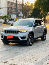 جراند شيروكي 4XE • ٢٠٢٤ • ضرر واضح