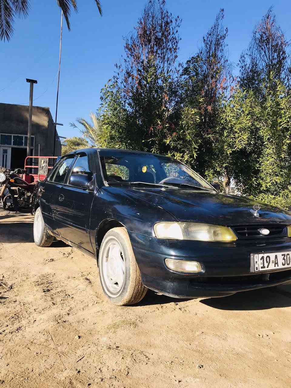 السلام عليكم للبيع كيا سيفيا موديل ٩٦ رقم  كربلاء انكليزي سنويه مجدده تحويل ثاني يوم محرك لا تنقيص ولا تبخير كير حداديه اماميه وخلفيه مكفولات كير عادي محرك مفتوح كهربائيات كله شغاله لايت عالي ناصي اشاير جام ٤ شغال تخم تاير ويل كب ارضيه جلد مكاني كربلاء السعر ٣٤ الاستفسار ***********
