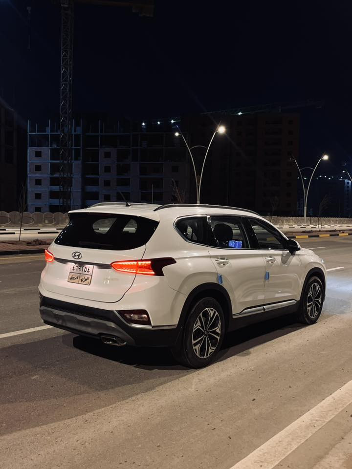 للبيع: هيونداي سنتافي 2019 – فئة ستاندر وارد الخليج
• المحرك: 4 سلندر 2.4 لتر

 • القوة: 176 حصان

 • ناقل الحركة: أوتوماتيك

 • نظام الدفع: أمامي FWD

 • الممشى: 83,000 كم فقط

 • عدد المقاعد: 7

 • تكييف أوتوماتيك

 • بلوتوث + تحكم من الستيرن

 • مثبت سرعة

 • نظام أمان ABS

 • صرفية وقود اقتصادية

 • سيارة عائلية مريحة وعملية

الملاحظات:

 • سنوية السيارة منتهية

 • يوجد قطعتين صبغ

 • السعر: 215 ورقة – قابل للتفاوض بحدود المعقول
☎️📞***********📞☎️
