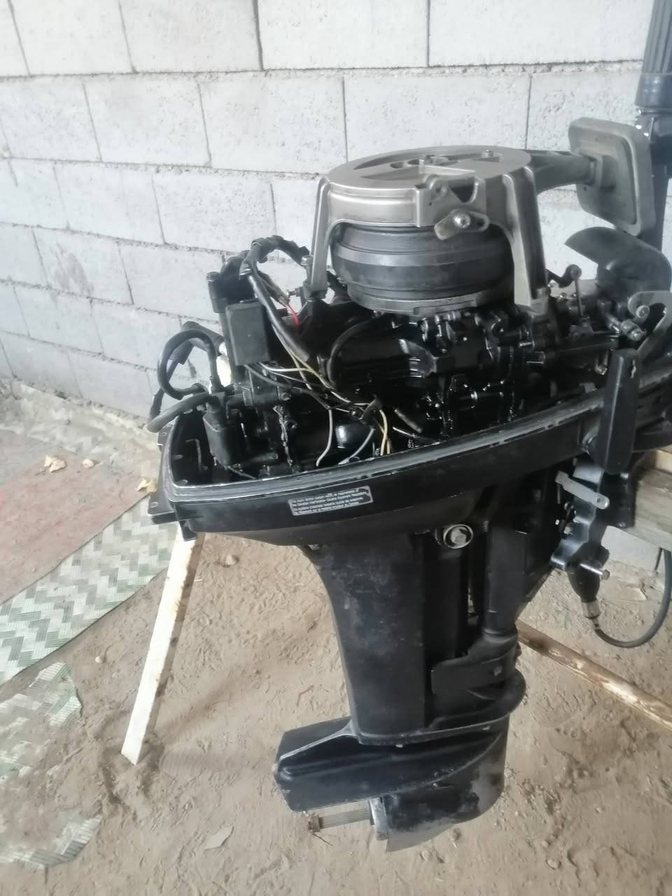 مكينه تهاستو مديل 14 محرك مفتوح والكير بلاد يرجى الاتصال وليس المراسلة السعر خاص رقم الهاتف *********** رقم الهاتف ***********
