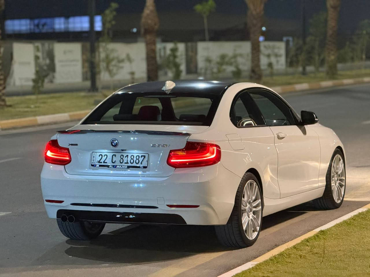 بي ام دبليو 230i 2017 

شباب السياره حادثه فقط ربع العداميه الاماميه بدون حادث من جوا ولا اي شيء وبدون ايرباك وبدون صبغ السياره ابد بيه ربع الجاملغ اليمنه الامامي بارد هنا ب بغداد مو من امريكا

السياره ماشية 58 الف ميل 

جديدة وكامله صدر امامي وخلفي تخم تاير باتري دهون وفلاتر وكلشي السياره مابيه مصرف دينار 

اني مغلف القمارة كاربون فايبر وجنح كاربون 

مكان السياره بغداد المنصور 

***********
