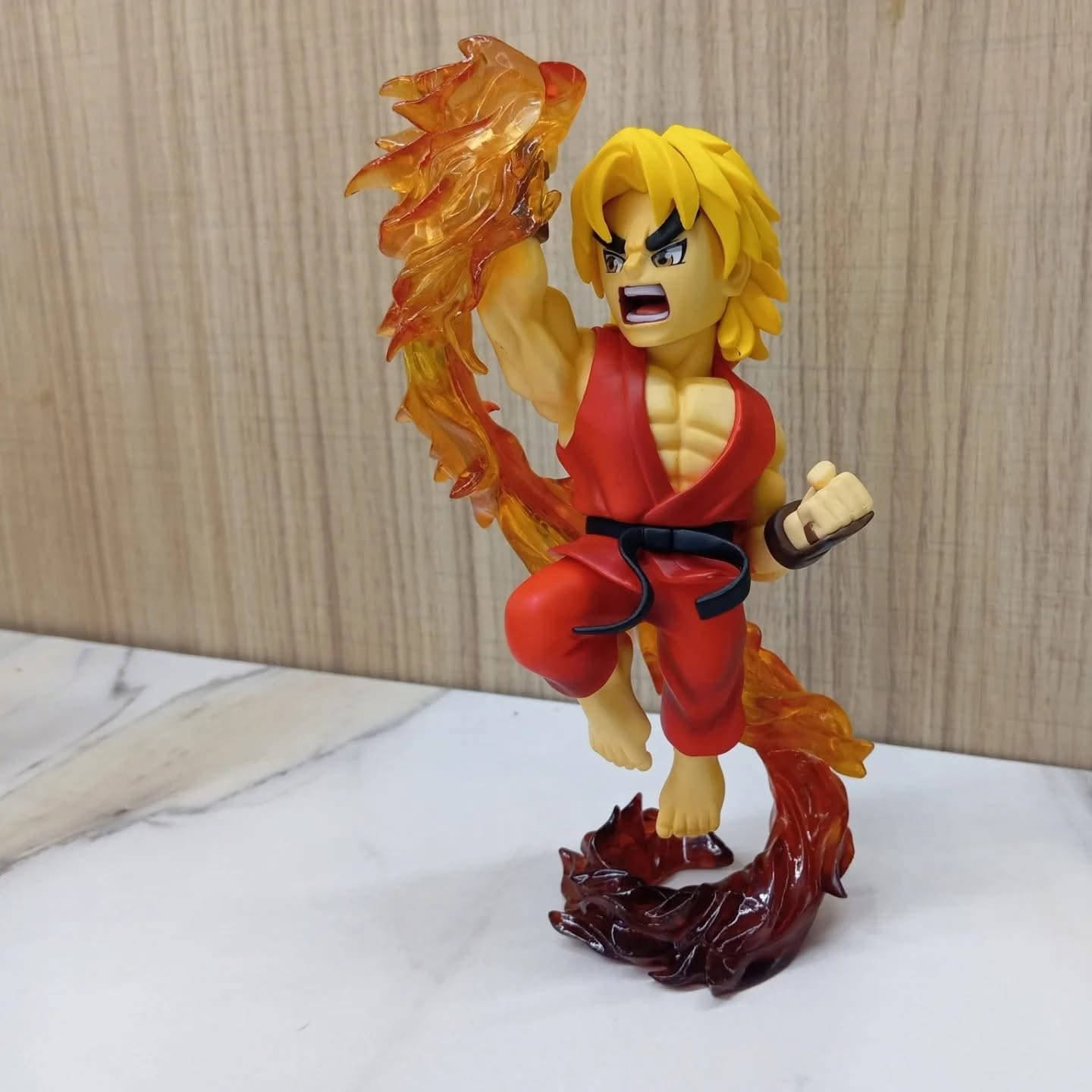 🛑 عرض خاص ولفترة محدودة! 🛑
لكل عشاق الألعاب والـ الكوليكترز! مجسم كين (Ken Masters) الأسطوري متوفر الآن! 🔥
عش حماس لعبة Street Fighter مع هذا المجسم المميز بتصميم The New Challenger (T.N.C-02) الذي يجسد ضربة التنين النارى "شوريوقين" بتفاصيل مذهلة وتأثيرات لهب شفافة ورهيبة.
🌟 مميزات المجسم:
 حالة ممتازة: المجسم نظيف جداً ومع الصندوق الأصلي الخاص به (الكرتونة).
 تفاصيل دقيقة: ألوان زاهية وتصميم كرتوني مميز (Chibi Style) يضيف لمسة رائعة لمكتبك أو غرفتك.
 حجم مثالي: يأتي مع قاعدة ثابتة ومؤثرات نارية مميزة.
📥 للاستفسار عن السعر والحجز:
يرجى مراسلتنا على الخاص (الدايركت) مباشرة! 📨✨
🚚 يوجد توصيل لكافة المحافظات.


**إذا كنت صاحب هذا الإعلان وتريد حذفه لأي سبب، رجاءا أرسل رسالة إلى الدعم الفني**