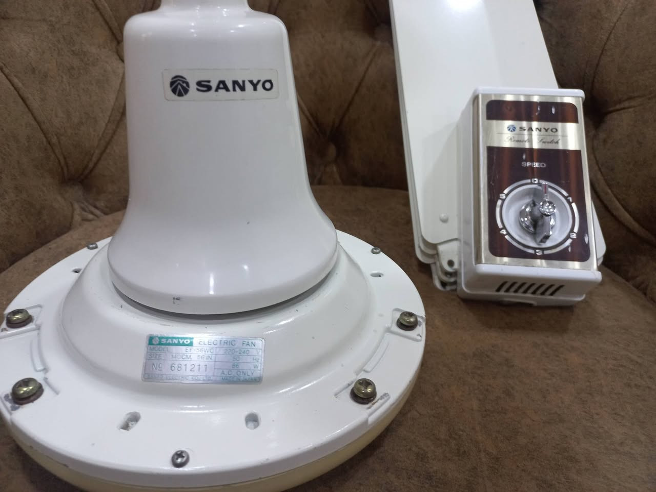 مروحه سانيو اليابانيه استيراد المنشأه العامه نضافه عاليه جدا جدا للإستفسار خاص يوجد توصيل


**إذا كنت صاحب هذا الإعلان وتريد حذفه لأي سبب، رجاءا أرسل رسالة إلى الدعم الفني**