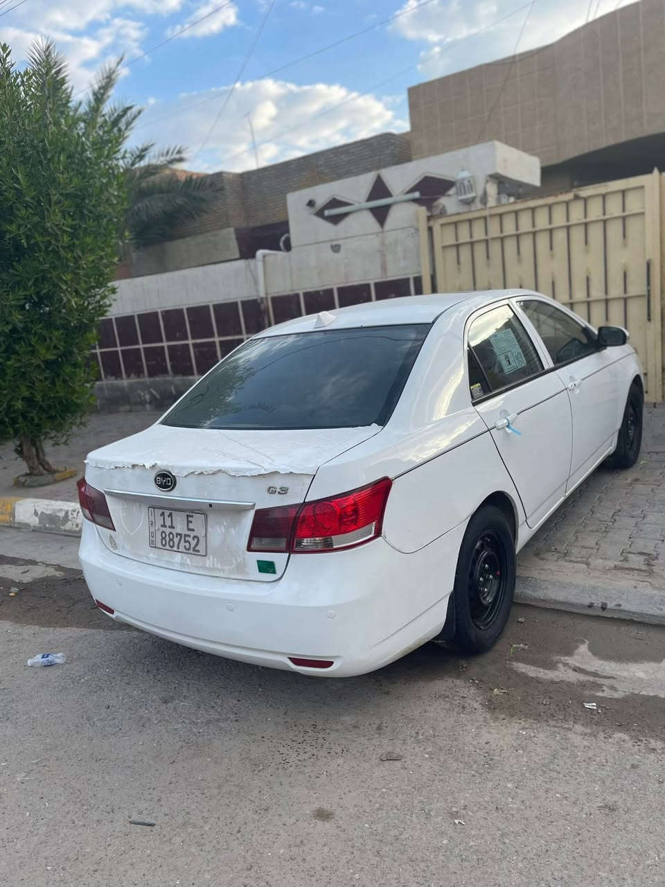 سلام عليكم بيوادي سياره كلش حلووه بيه كم شغل نقص يعني أشيا بصيطه كلش سعر 55بيه مجال ***********
