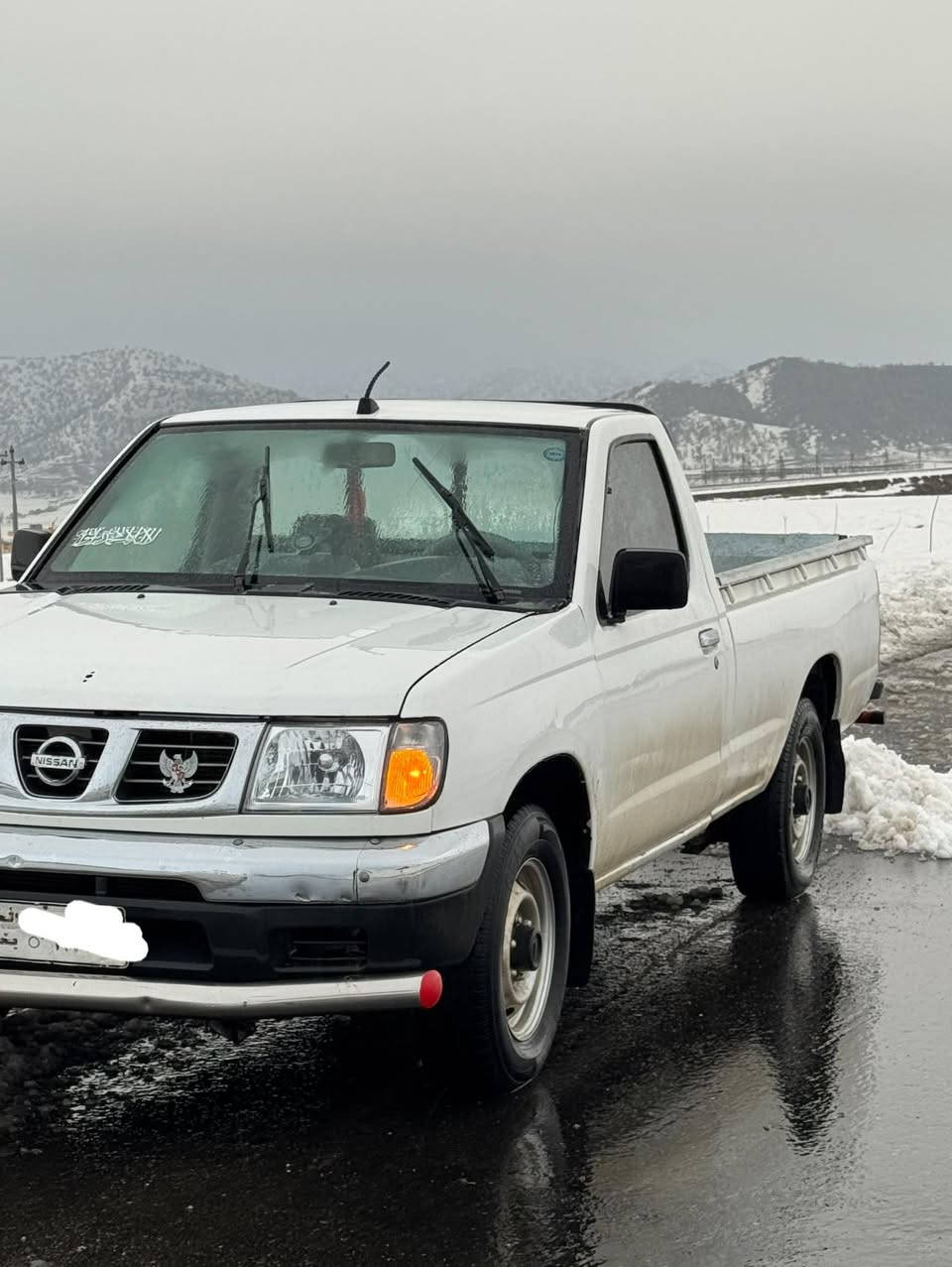 سەرەتا بە ناوی خوای گەورە.
نیسان پیکاب ٢٠٠١ئاڕم پلاستیک سلێمانی
مەکینە گێڕ ئەکسل بەشەرت
 تەبریتەو پاوەر نیە 
تەبریت ساردو گەرم لەسەر سویچ
پێشو دوای تازە دایگراوە چرکەی تیا نیە 
ناوبۆدی تازە تایە تازە 
دەعمو لێدراویو پارچە ڕەشی نیە

 
ژم.***********
