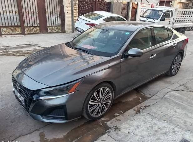 للبيع نيسان التيما ٢٠٢٣ فولSLسياره جاهزه ٥كامرات ٤ رادار كشنات جلد تدفئة ستيرن تدفئة بغداد بسمي ١٣٥$  قفل هاتف ***********
