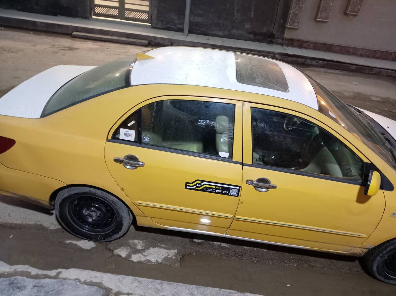 السلام عليكم بي وادي اف ثري محور كورلا ١٦٠٠ مديل ١١  مكينه كير خير من الله رقم بغداد انكليزي داخله مرتب تخم تاير جديد شواصي لغود مكفولات تبريد ثلج السعر ٤٩ وبيها مجال قليل مكاني بغداد الدوره ***********
