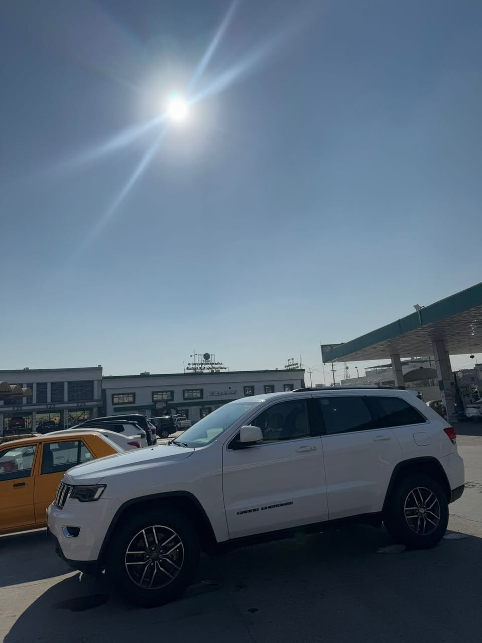 جيب لايردوا 2019 وكالة هارلم فول مواصفات رادارات توقف ذاتي شفتات فتحه السياره كفاله سياره كلشي بيه ع وضع شركه , منتهيه سنويته صارله سنه الرقم أربيل ومكان السياره بالبصره  سعر سياره 270$
رقم صاحب السياره  
***********
