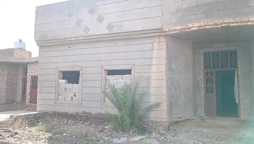 مكلفه بنشر بيت تحاوز مشين بي معامله طابوالبيت310٠متىر كندور ديوانية ٥ اب ٧ متر صالة ١١ اب ٤ ونص متر مطبخ حار بارد ٥اب ٧ متر صحيات ٣بت ٣ ونص غرفتين نوم ٥ب ٥ فراغ من المطبخ ال داير البيت غرفة نوم طابق ثاني ٥ اب ٥ المعمورة شارع ٦٠ مقابيل معمل الماء يبعد عن السيطرة ٥٠٠ متر شارع تجاري سعر 42وبي مجال للاستفسار ***********
