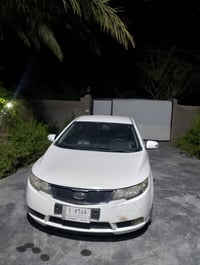 سياره للبيع فورتي ٢٠١٠ سعر ٩٠ ورقه بيه مجال بسيط إتصال على الرقم 07735...