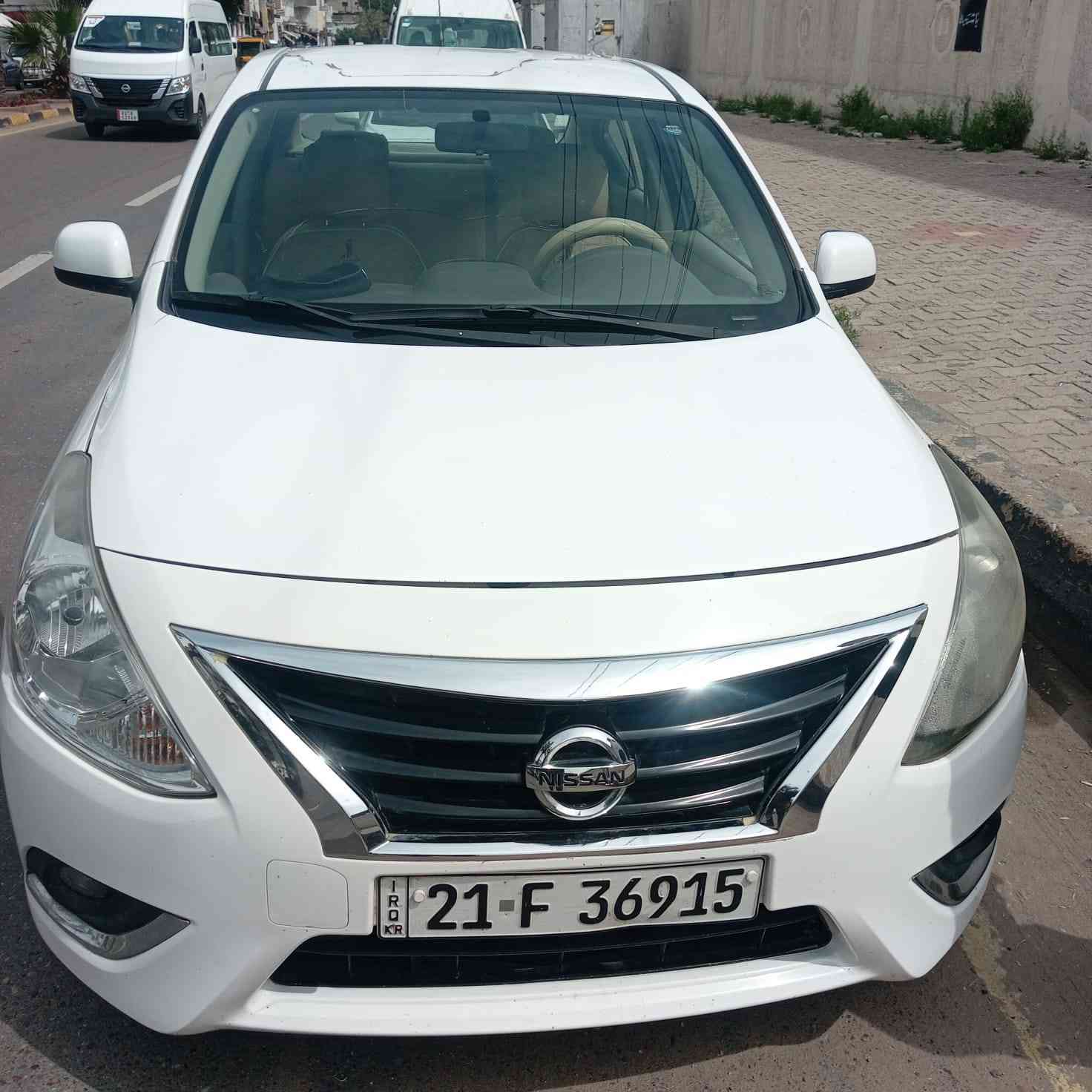 السلام عليكم نيسان سني 2022نضيفه رقم سليمانيه بيها ضرر جاملغ امامي فقط 110وبيها مجال رقم***********
