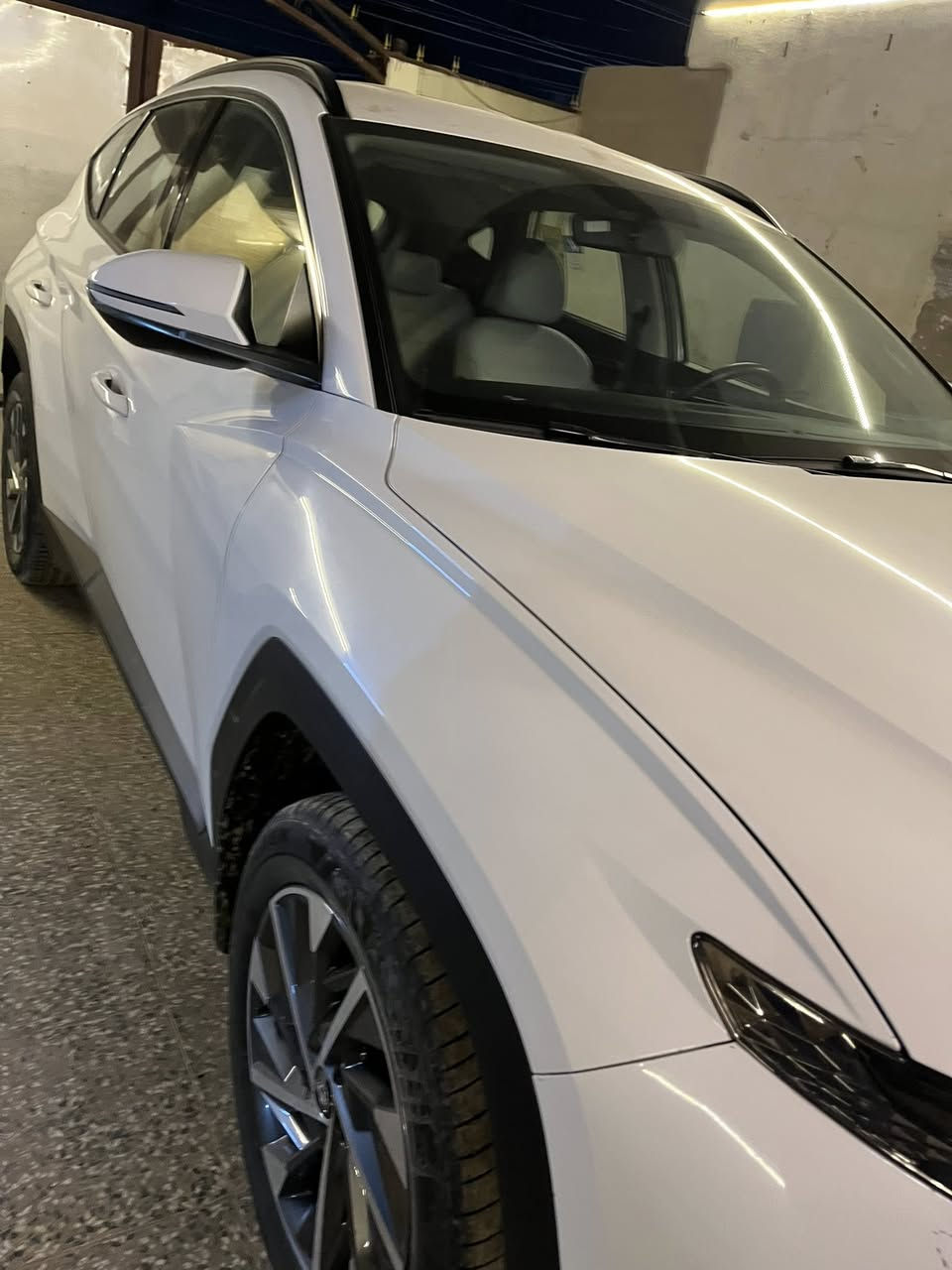 توسان 23 خليجي  مكفولة من الصبغ والتبديل رقم انگليزي السعر 21الف  وبيها مجال  سيارة جديدة  

‭0773 419 7960‬
