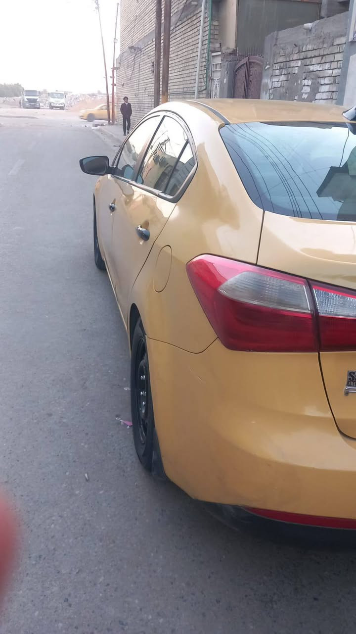 السلام عليكم فورتي 2016 حادث بين جاملغ وباب
دواخل مكفوله مكان بغداد  حي الرائسه العبيدي 
الرقم *********** السعر 112$
