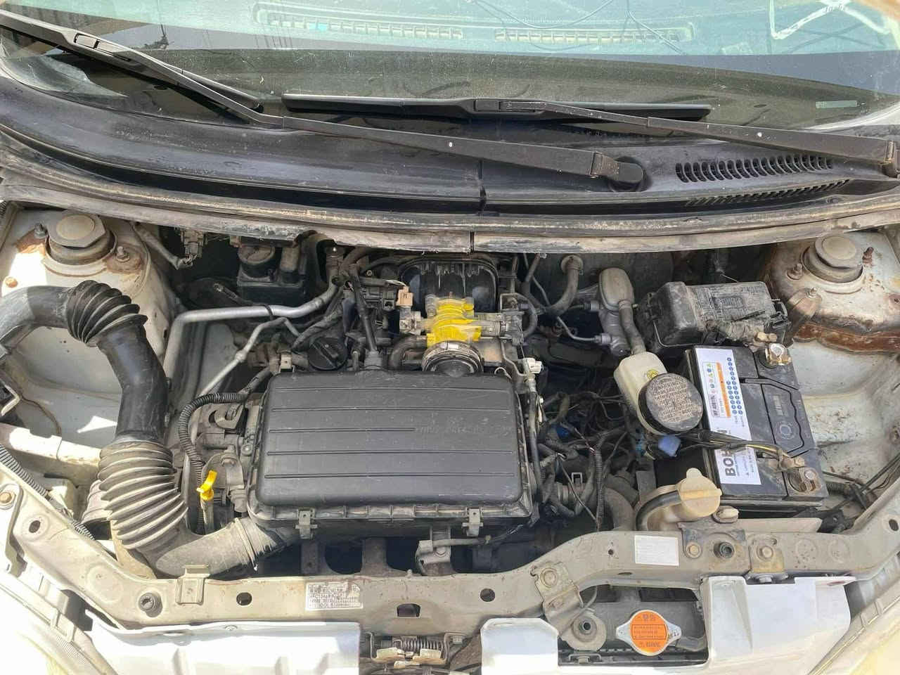 السلام عليكم ورحمة الله وبركاته
اخواني عندي هاي الداهستون ياباني كير اوتماتيك تبريد تدفئ كير محرك كله شرط متواجد ع الخاص او ع رقم *********** شرعيها بالموصل شرط التحويل سعر 31 وبيها مجال للطيبين
