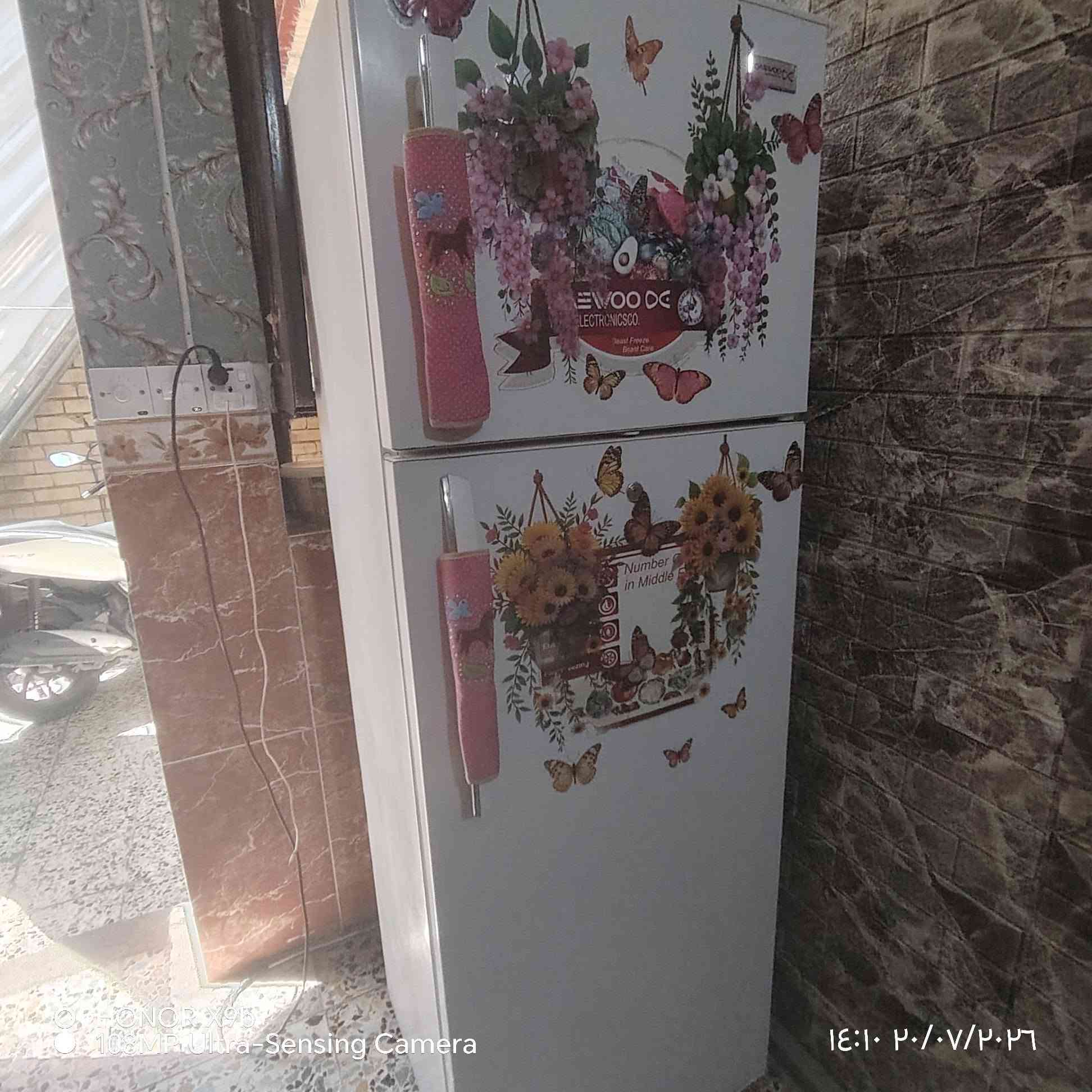 السلام عليكم ثلاجه كبيره حجم٢٤قدم لبيع نضيفه لا داخله تصليح ولا عطلانه تبريدها ممتاز اريدها ب١٦٠ مكاني بغداد الشعله لاستفسار لاتصال ***********
