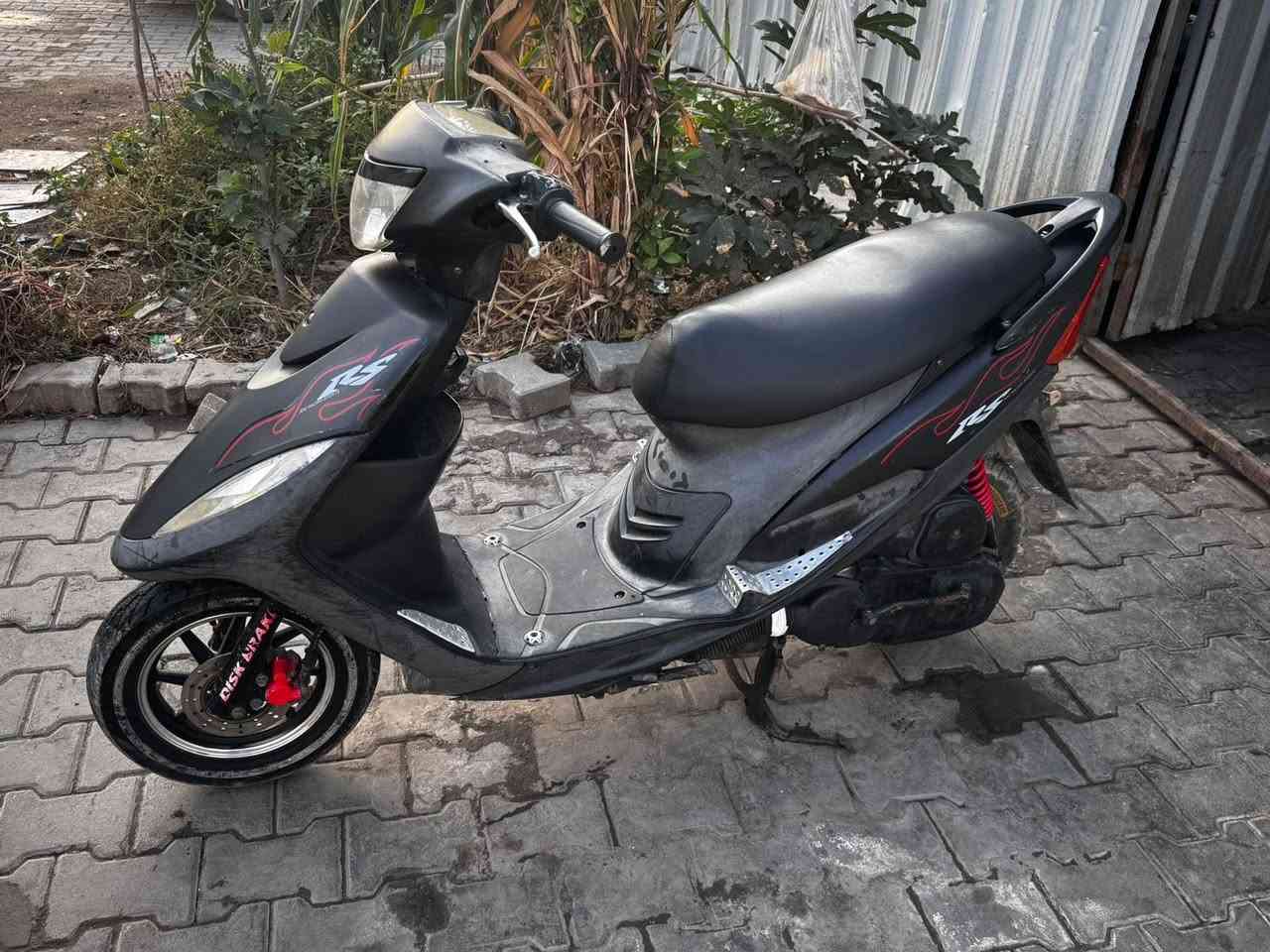 سلام وعليكم دراجه ماكس عدله الدرجه نكره صبح وبليل متفشل بلاديه سعر 550وبيه مجال للشراي رقم الهاتف. ***********
