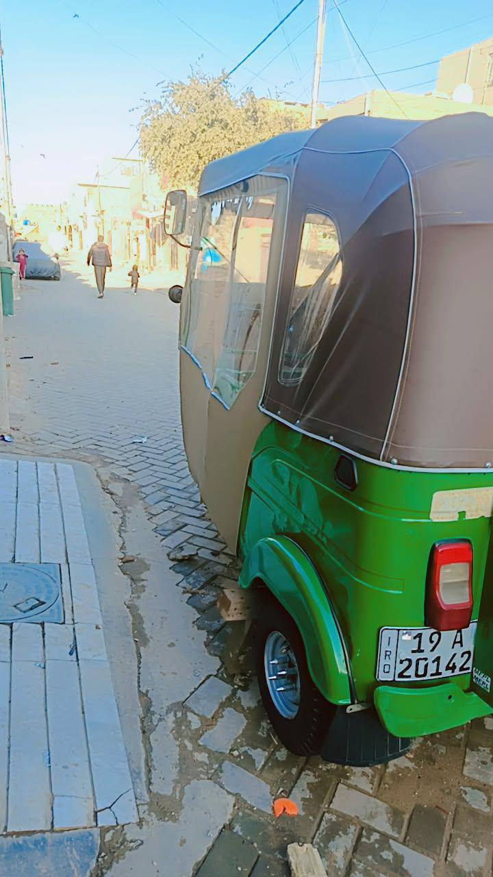 سلام عليكم
تكتك للبيع موديل 2021 لعنوان بغداد حي اور 
***********
