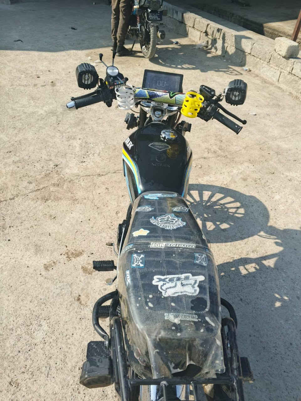 البع.يراني سيفان موديل 25سعر 725بي مجال ***********
