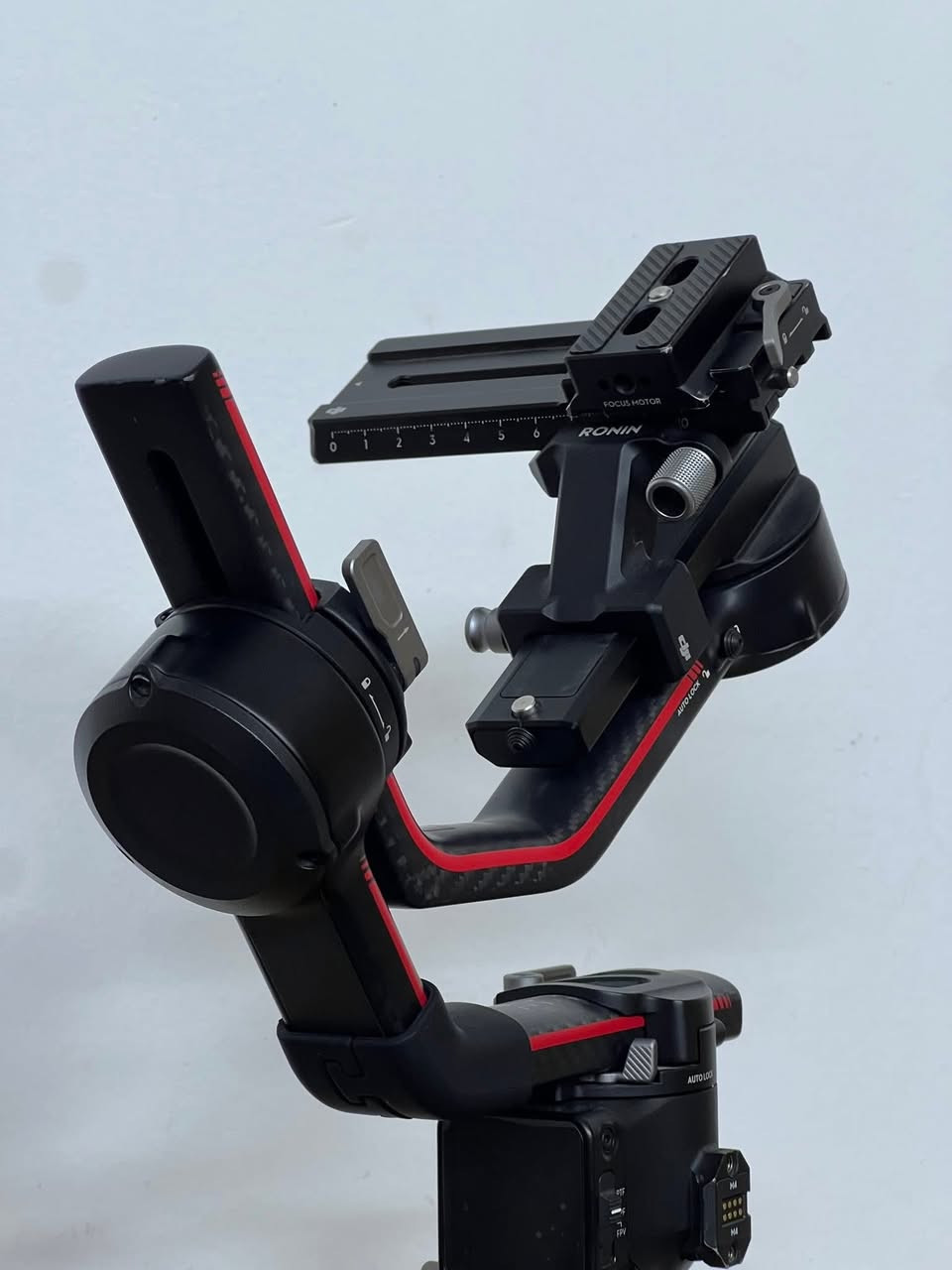 رونن DJI RS 3 للبيع 🎥
نظيف جداً، استخدام شهر واحد فقط
مع كامل الملحقات الأصلية

السعر: 350 قفل 🔒

للاستفسار:
📞 ***********
