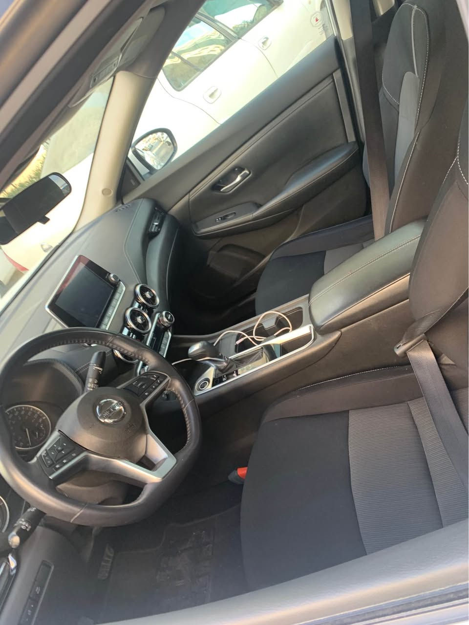 نیسان سێنترا ٢٠٢٠ فوول مواسەفات بەسمە و شەغال کوشن کارەباو گەرمو ڕاداری پێشوو دوا ئاوێنە ڕادار ئۆتۆ ستۆپ زۆر مواسەفاتی کە بەشەرتی کێڕو مەکینە و دارو بەرد تازە سێرفسی عامی بۆکراوە ڕۆنوشتی گۆڕاوە هیچ مەسرەفی تیانیە سەنەوی تازەیە ئەگەر موشتەتی پەیوەندیبکە ***********
ڤایبەر و واتسئەپی لەسەرە السليمانية, العراق
