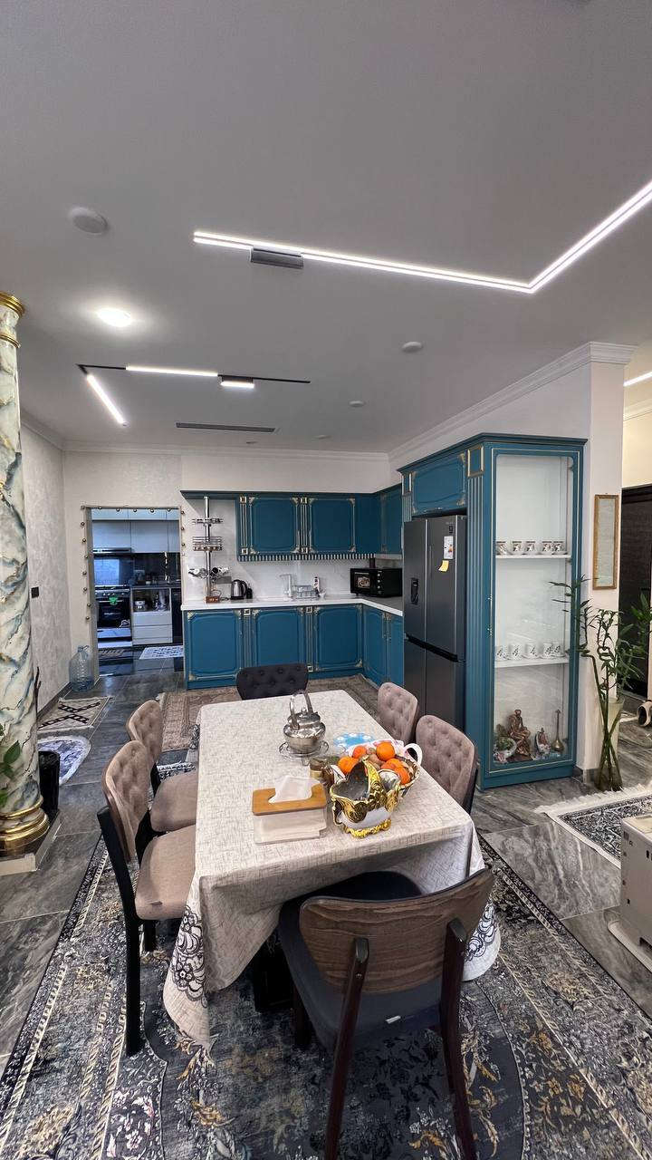 كود اعلان23
للبيع ڤيلا ركن في اربيل مجمع هيوا ستي 
زون G
المساحة ١98 متر 
يتكون من:
-خمس غرف نوم 
-استقبال-هول -مطبخ حار+بارد
-حديقة داخلية 
للتواصل 📞
***********
***********
**************
في حال لم يتوافق العقار مع رغبتكم او لم يكن بقدر امكانيتكم زوروا موقعنا على تلكرام للتصفح على اكثر عدد من العقارات المتوفرة 
https://t.me/alialmshhadani
