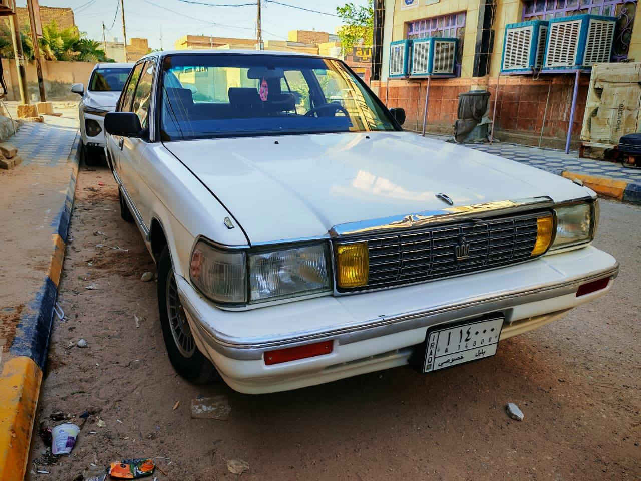 للبيع  السعر ( 48 $ ) 
سيدان ايسر بلاد موديل  ١٩٨٨
رقم بابل مميز 14000 A 
مكينه ٣٠٠٠ كهربائيات كلها شغاله
راديتر وباتري واكسل  تخم تواير جديد ترايها كلش حلو سياره جاهزه
للاستفسار الاتصال
***********
