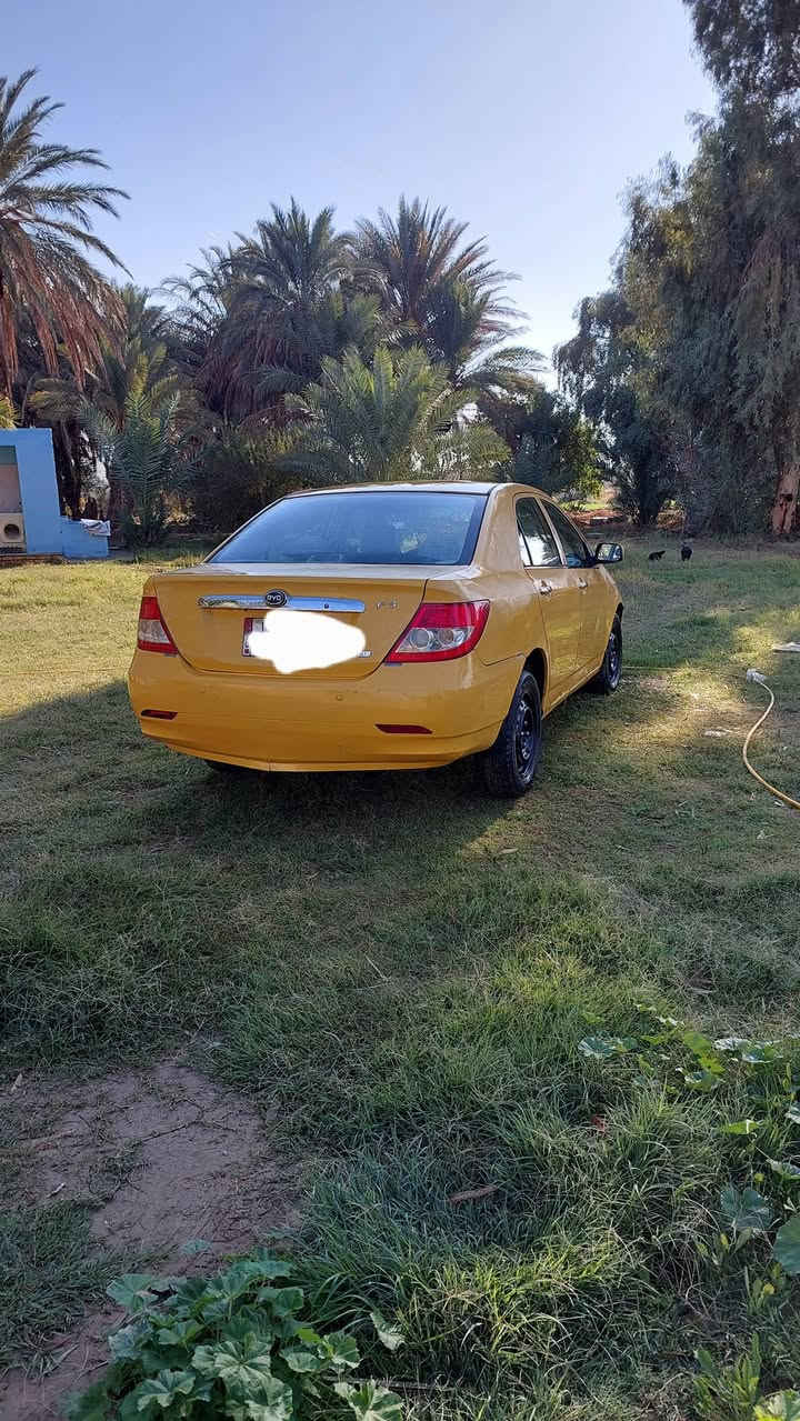 بي وايدي 2013   كير عادي فول
لتواصل ع الرقم***********
