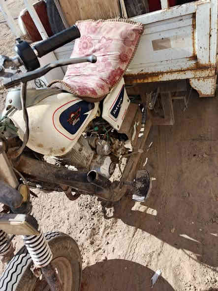 سلام عليكم ستوته البيع
موديل ١٩ أوراق مداور شوكت مايعحبك 

بس البدي شويه عوز ترتيب 

محركهه موديل ٢١ مبدل بي بس كلجات

***********
