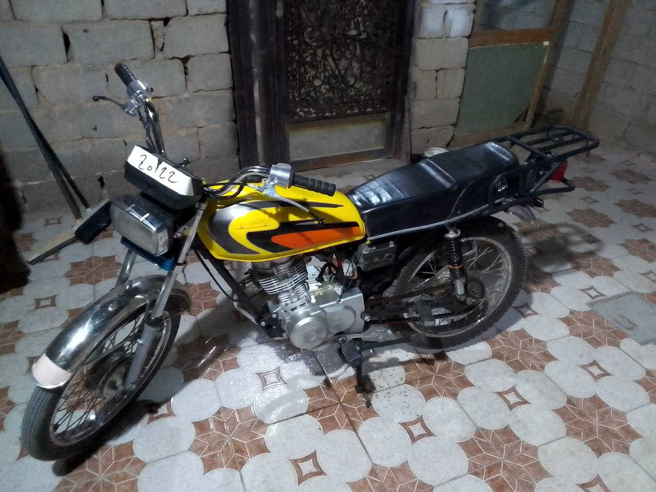 سلام عليكم دراجه نامه شلامجه اوراق اصولي مديل 21كله شغاله الكهبايات السعر 750وبيه مجال مكاني ناصريه مركز  زديناويه ***********واتساب
