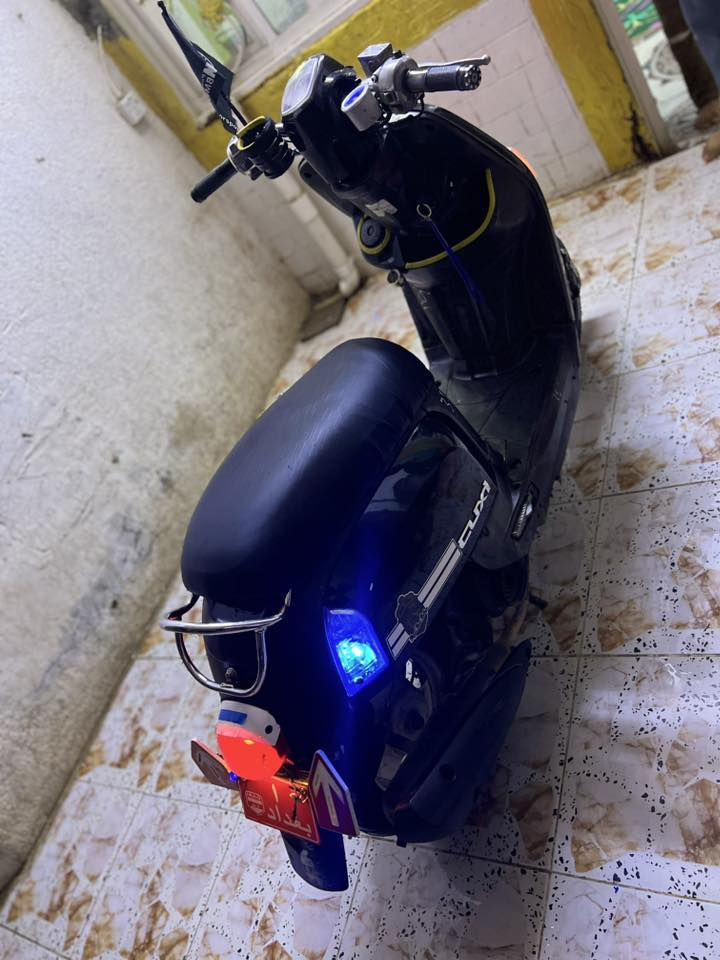 بوليس كفاله المكينه برقي ما مفتوح بيه جديده قبل شهر نازله من الربه سعر ٦٥٠ وبيه مجال مكاني تقاطع القدس الحديد رقم التلفون ***********
