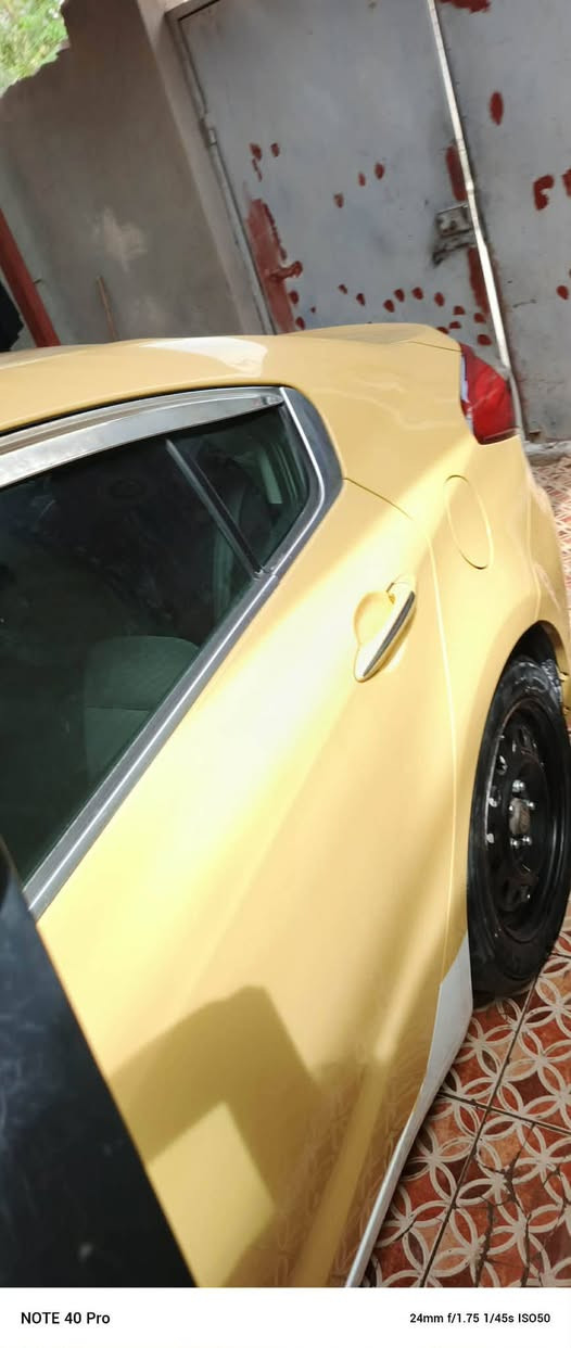 السلام عليكم  سياره فورتي موديل ١٤ سياره بيه جاملغ خلفي بس بمريكه ونفسه نطخ هنا سياره جاهزه خير من الله سياره ما مبدله ولا قطعه ليبل واحد سياره حلوه وكاعده تحويل مباشر  سياره جوال سعر٩٥ ورقه بيه مجال بسيط  سياره رقم بغداد ***********
