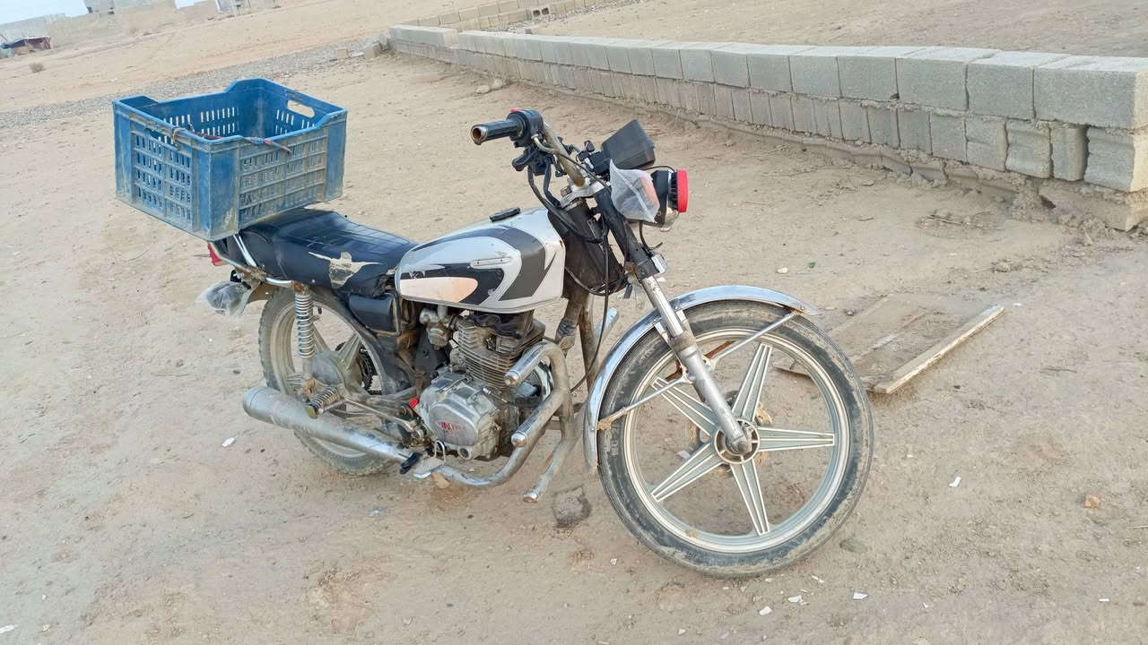 سلام عليكم خوان ماطور موديل 20 19 محرك شرط كرهبايات شرط 4كير*********** رقم صاحبه سعر 280
