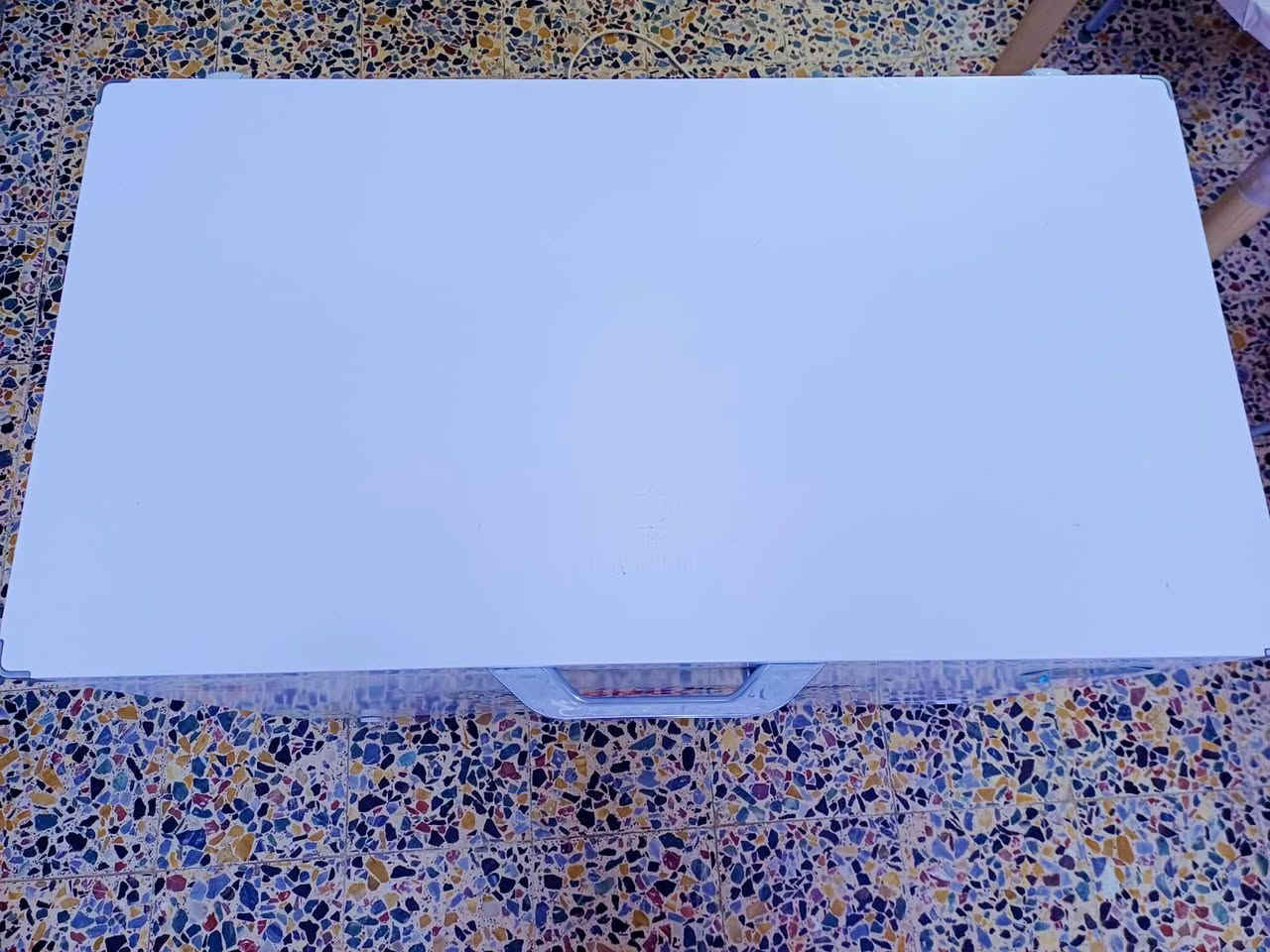 ❄️ للبيع مجمدة بحالة ممتازة ❄️
ماركة ROYAL RAHMANI – تبريد قوي وموفر للطاقة 💪
✅ حجم عملي ومناسب للبيت أو المحل
✅ تبريد ممتاز ويحافظ على الأطعمة طازجة
✅ كومبريسر GMCC عالي الجودة
✅ شغالة بدون مشاكل وجاهزة للاستخدام مباشرة
✅ نظيفة ومرتبة جداً
💰 السعر: 285 قابل للتفاوض البسيط
📞 للتواصل: ***********
📍 العنوان: حي الحسين – شارع موسى الكاظم (ع)
🔥 فرصة ممتازة للي يريد مجمدة عملية وسعر مناسب 👍
