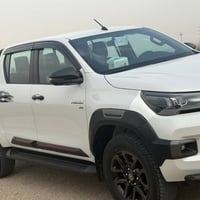 هايلوكس دفنجر • ٢٠٢٥ • ماشي ١٠٠٠٠