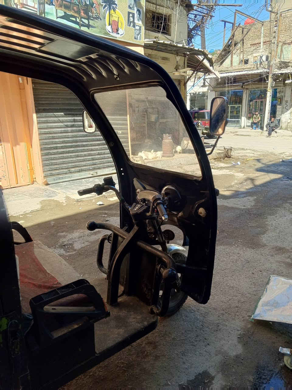 السلام عليكم ورحمه الله وبركاته من رخصه السيد مدير الكروب المحترم ستوته شحن شغاله السعر 750 اتصال ***********شارع السعدون
