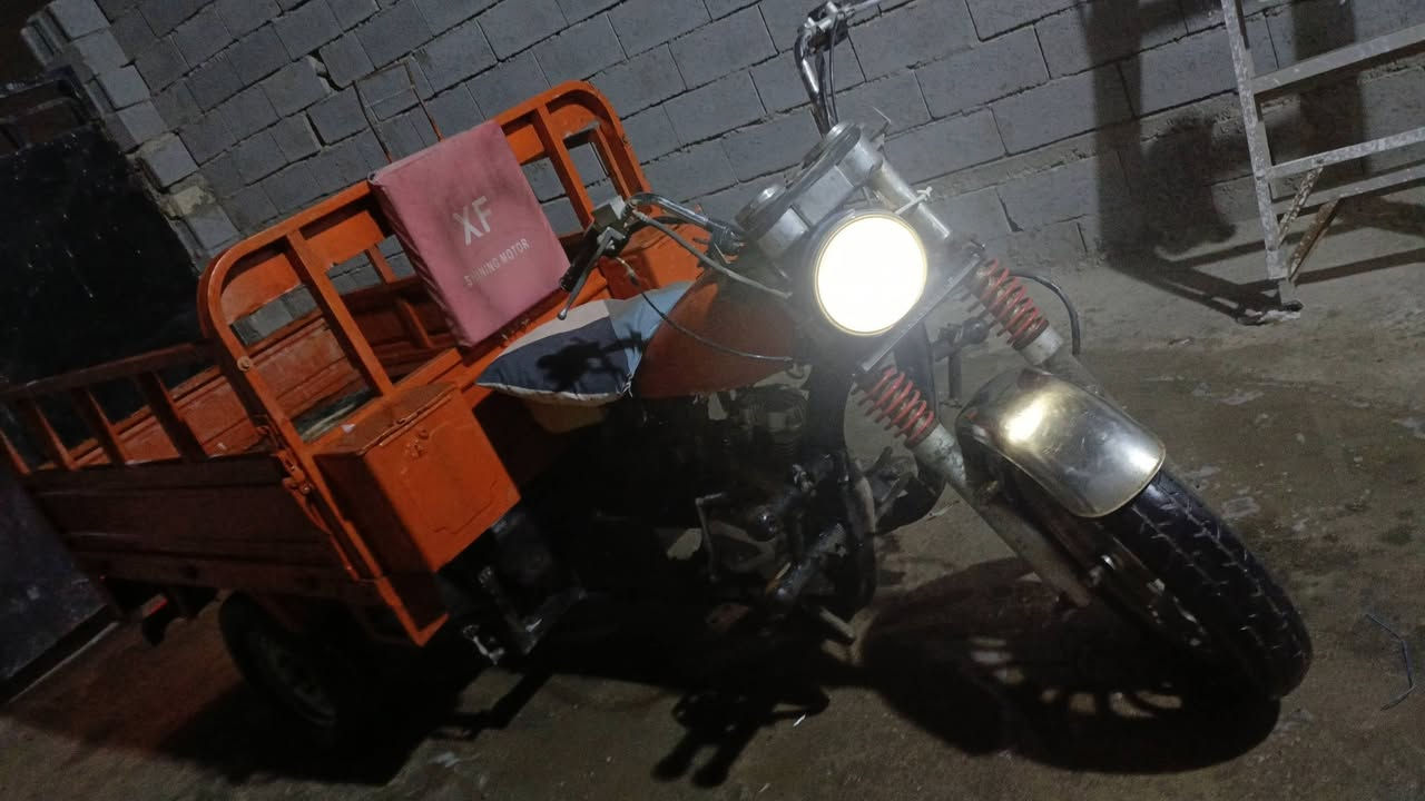 سلام عليكم ستوته امتي ار مديل 18 او 17 ما متكد

اوراق كامله ضفيره كهرباء جديده لوك بك لايت جديد كير بوكس جديد عندك لحيم بل ركبه  ستوته نضيفه خير من الله شغل وطلع عوزه شويه ترتيبات سعر 1200مليون و ميتين وبيه مجال الشراي
عنواني كرمت علي سده نفط *********** التواصل
