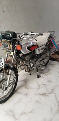 ماطور للبيع 2020 شرط كلو شغال  سعر 1/900 07889514854