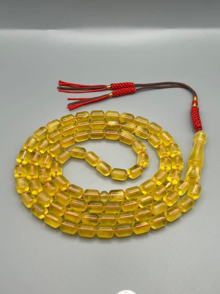 بسم الله…مسباح كهرب عطش حر كلينغرادي مشروط كصة الصندوقي الكويتي الروعة المسباح شفاف ذهب الرجال الشاهد قطعة وحدة . الوزن 39 غرام . عدد الخرز 85 . حجم الخرز 7.5/10.5 ملم تقريباً . المهتم يدخل خاص .. يوجد توصيل لكل محافظات العراق مجاناً ….


**إذا كنت صاحب هذا الإعلان وتريد حذفه لأي سبب، رجاءا أرسل رسالة إلى الدعم الفني**