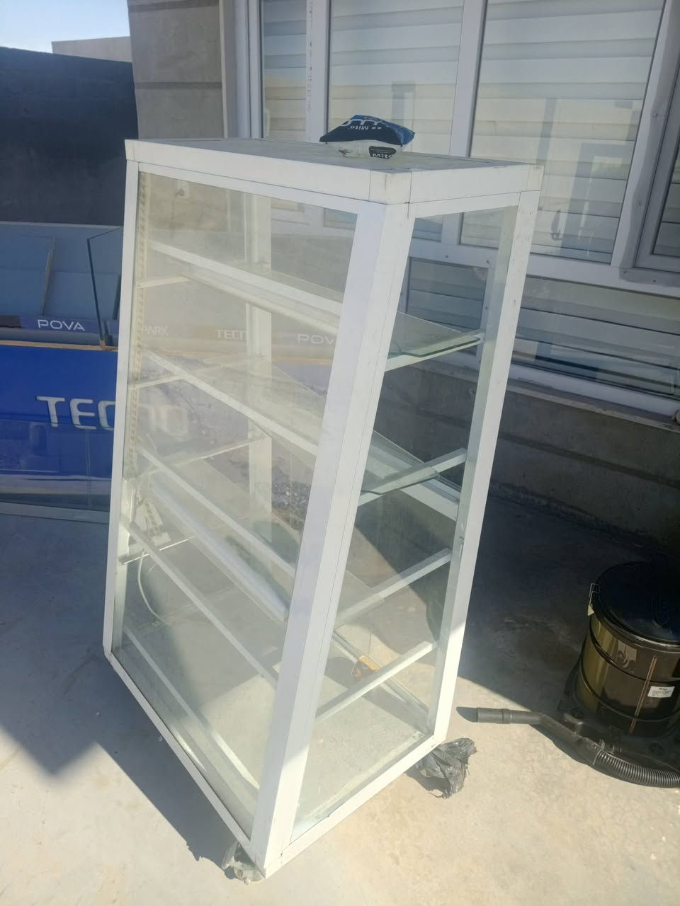 قيم وأخذ 
اغراض نظيفة 
موصل برطلة قرية شاقولي 
***********
