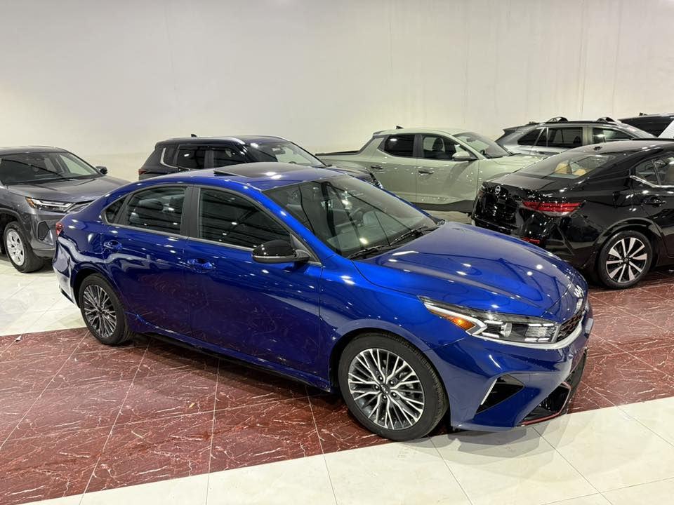 كيافورتي موديل 2024
مواسفات فول فول  ماشي ٣ الف
بدون رقم تترقم شمالي فقد سياره
السبخ جاملغ خلفي ربع باب  بدون ايرباكات
بجم كپس خلف كپس  جديد سياره 
سلايت _ بسمة _ ويل كروم _ كوشنات جلد
وايليس شحن _ رادار _ حساس بعد هواية ماسفات بيهة
السعر رقم موبايل موجود 

***********📞 كورك واتسئاب
