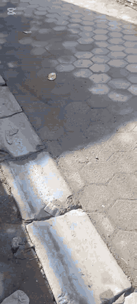 السلام عليكم نجار قالب متفرغ حالين والله يرزق الجميع ***********
